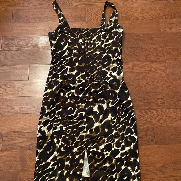 Dresses & Skirts - Robe